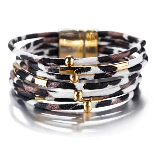 Pulsera de Cuero con Estampado de Leopardo