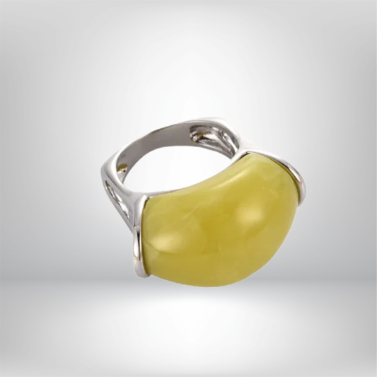 Anillo Verde Uva con Diseño Avanzado