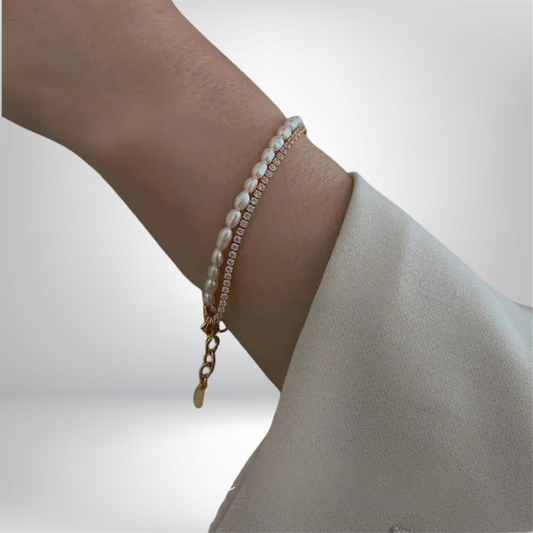 Pulsera de Delicadas Perlas de Agua Dulce