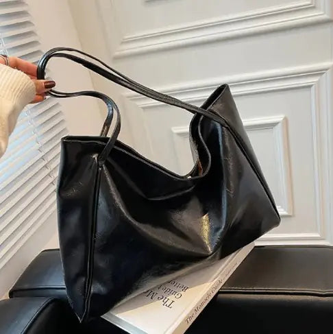 Bolso de Hombro de Cuero