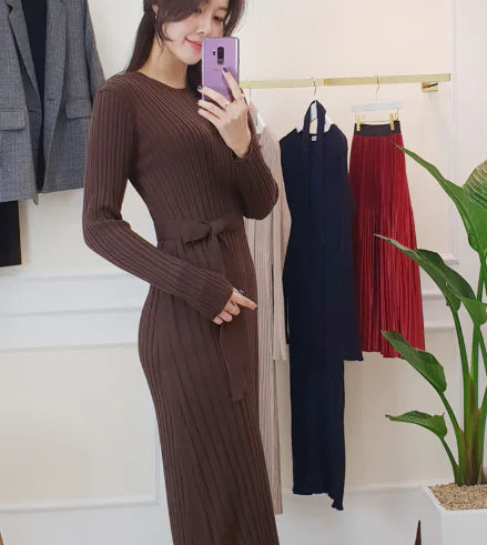 Vestido de Punto con Lazo y Estilo Europeo hasta la Rodilla