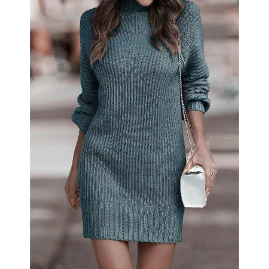 Suéter & Vestido Cuello Alto Chic para Mujer en azul petróleo, tejido acrílico cálido y elegante para un look sofisticado.