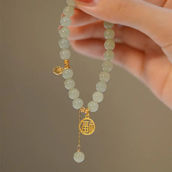 Pulsera Vintage de Cuentas con Carácter Único