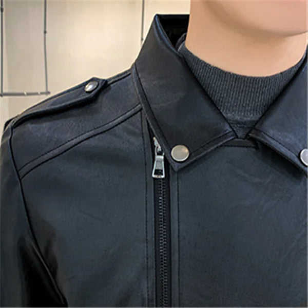 Chaqueta de Cuero con Solapa
