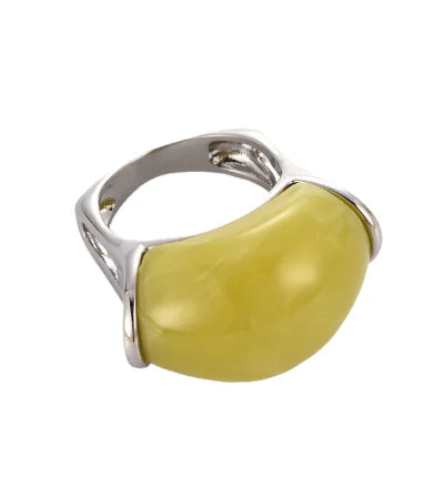 Anillo Verde Uva con Diseño Avanzado