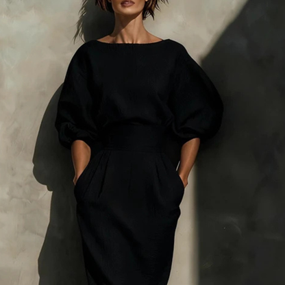 Vestido elegante de fiesta liso a la moda, plisado, cruzado en la cadera.