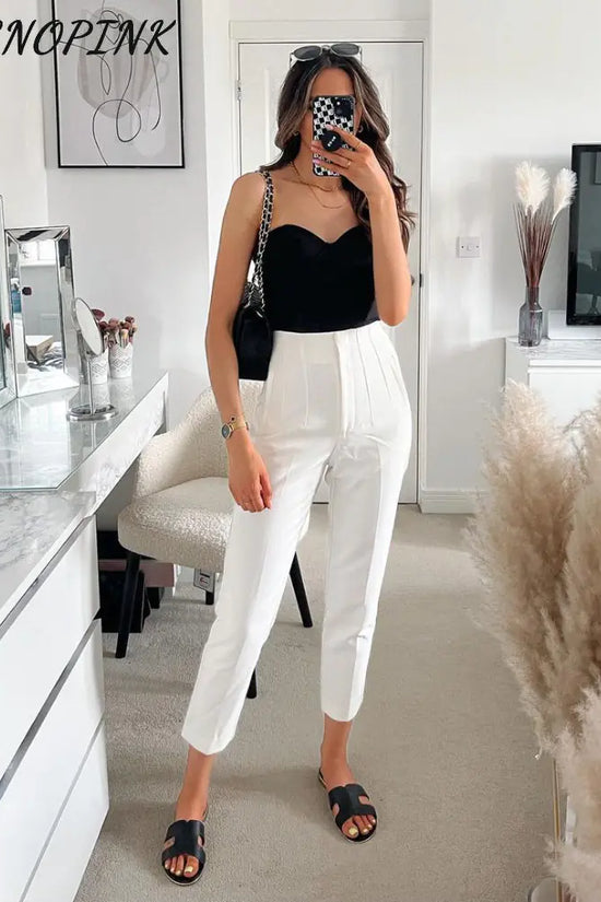 Elegancia sin esfuerzo: Pantalones Tailored