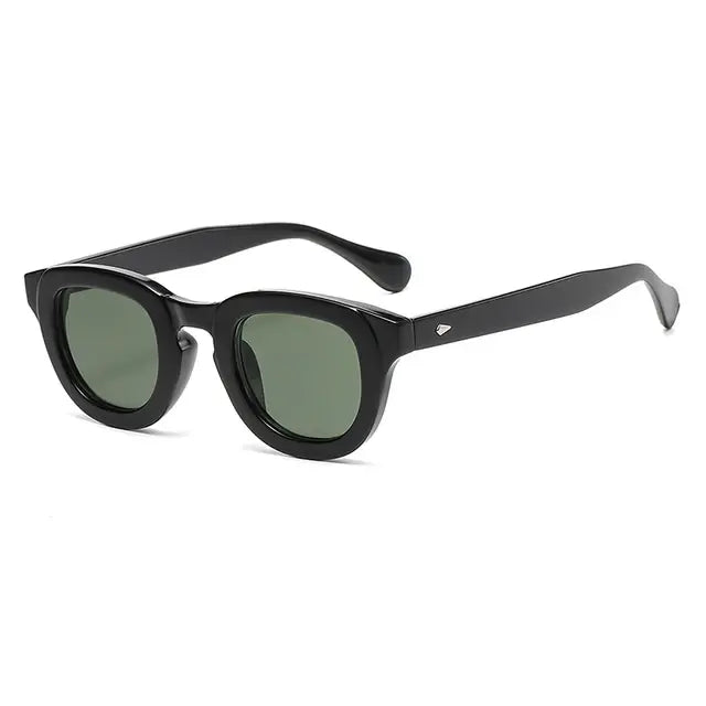 Lentes de Sol con Montura Ovalada