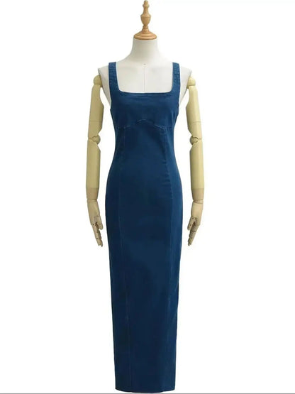 Vestidos vaqueros largos azules con tirantes y escote en U