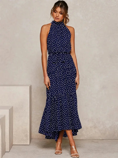 Vestido cuello halter, sin mangas, estampado de lunares, con cordones