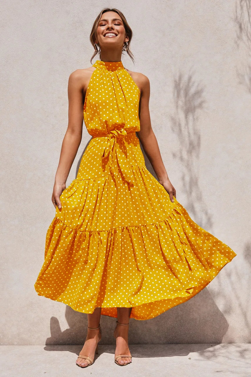 Vestido cuello halter, sin mangas, estampado de lunares, con cordones