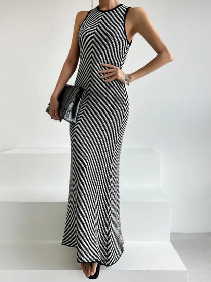 Vestido "Spring Breeze" – Fluidez &amp; Estilo Minimalista