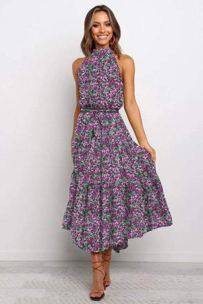 Vestido cuello halter, sin mangas, estampado de lunares, con cordones