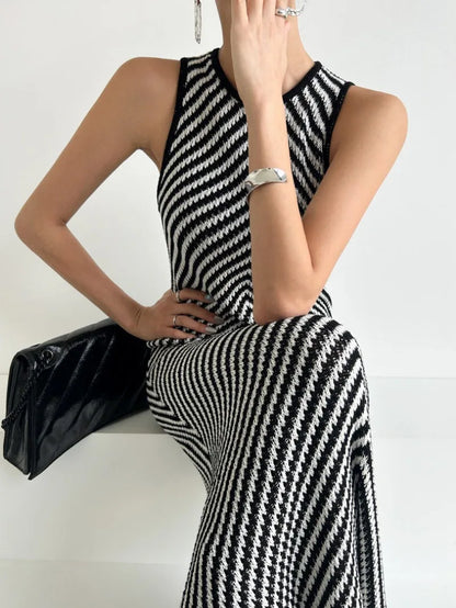 Vestido "Spring Breeze" – Fluidez &amp; Estilo Minimalista
