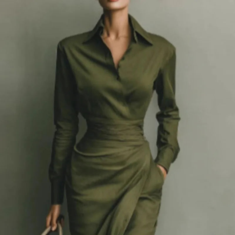 Vestido "Gala Hollow" – Elegancia y Misterio
