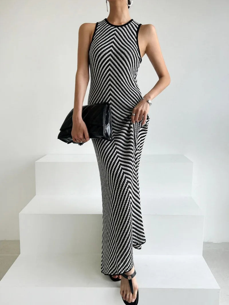 Vestido "Spring Breeze" – Fluidez &amp; Estilo Minimalista