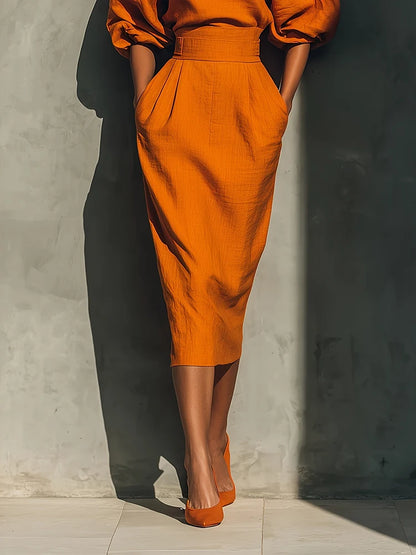 Vestido elegante de fiesta liso a la moda, plisado, cruzado en la cadera.