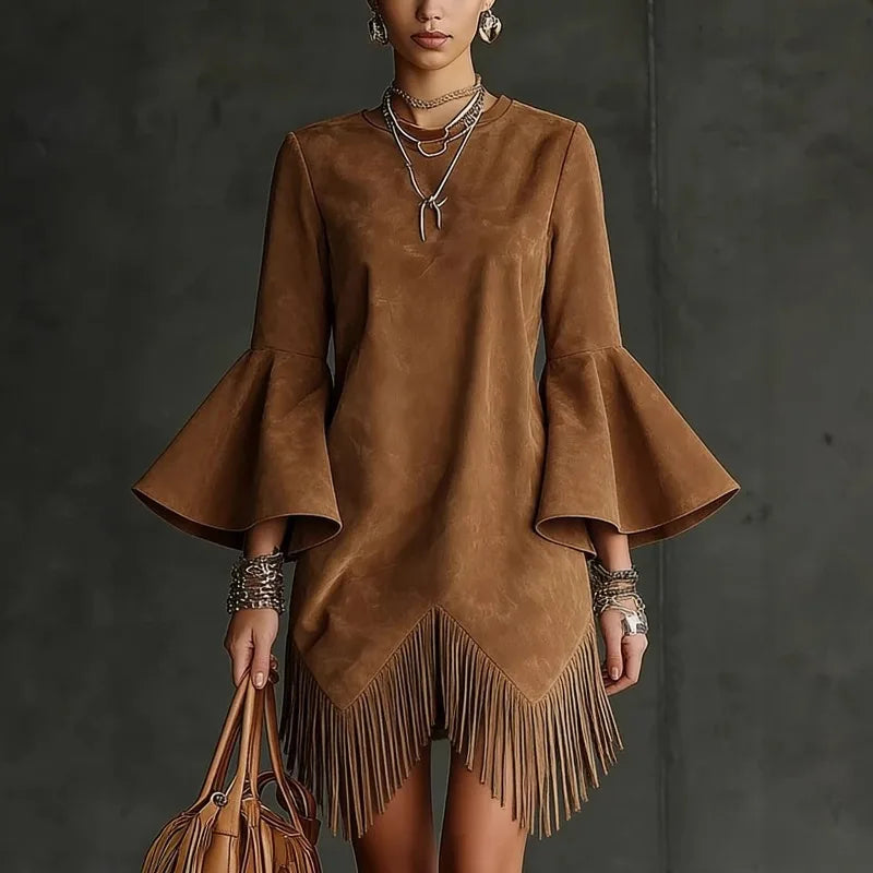 Vestido "Boho Tassel" – Estilo y Movimiento