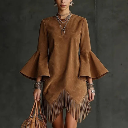 Vestido "Boho Tassel" – Estilo y Movimiento