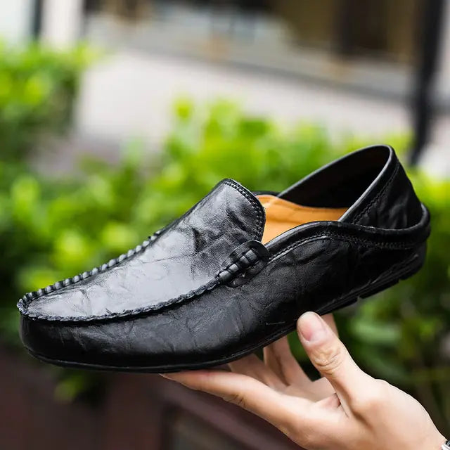 Mocasines Italianos: Elegancia y Comodidad en Cada Paso