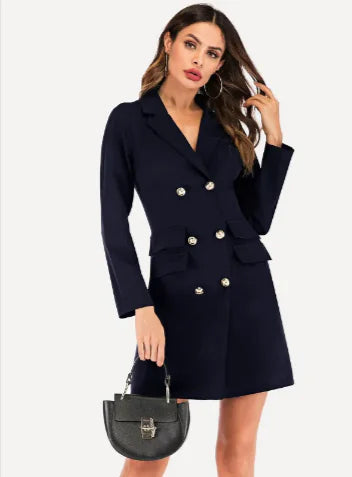 Vestido chaqueta de traje abotonado