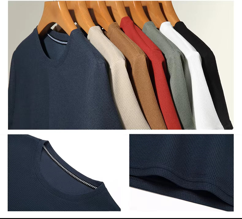 Polo liso tipo gofre de manga corta con cuello redondo para hombre