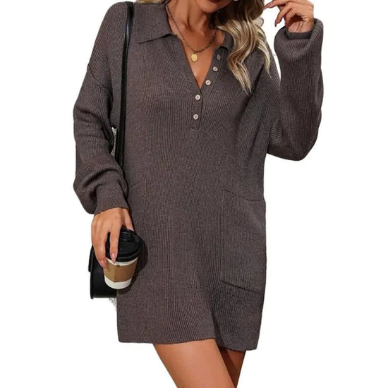 Vestido de Punto con Cuello Polo y Botones en Color Sólido
