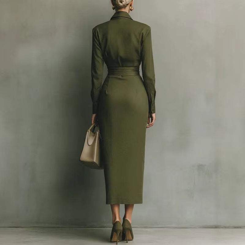 Vestido "Gala Hollow" – Elegancia y Misterio